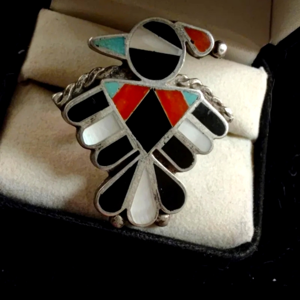 Zuni Thunderbird vintage ring